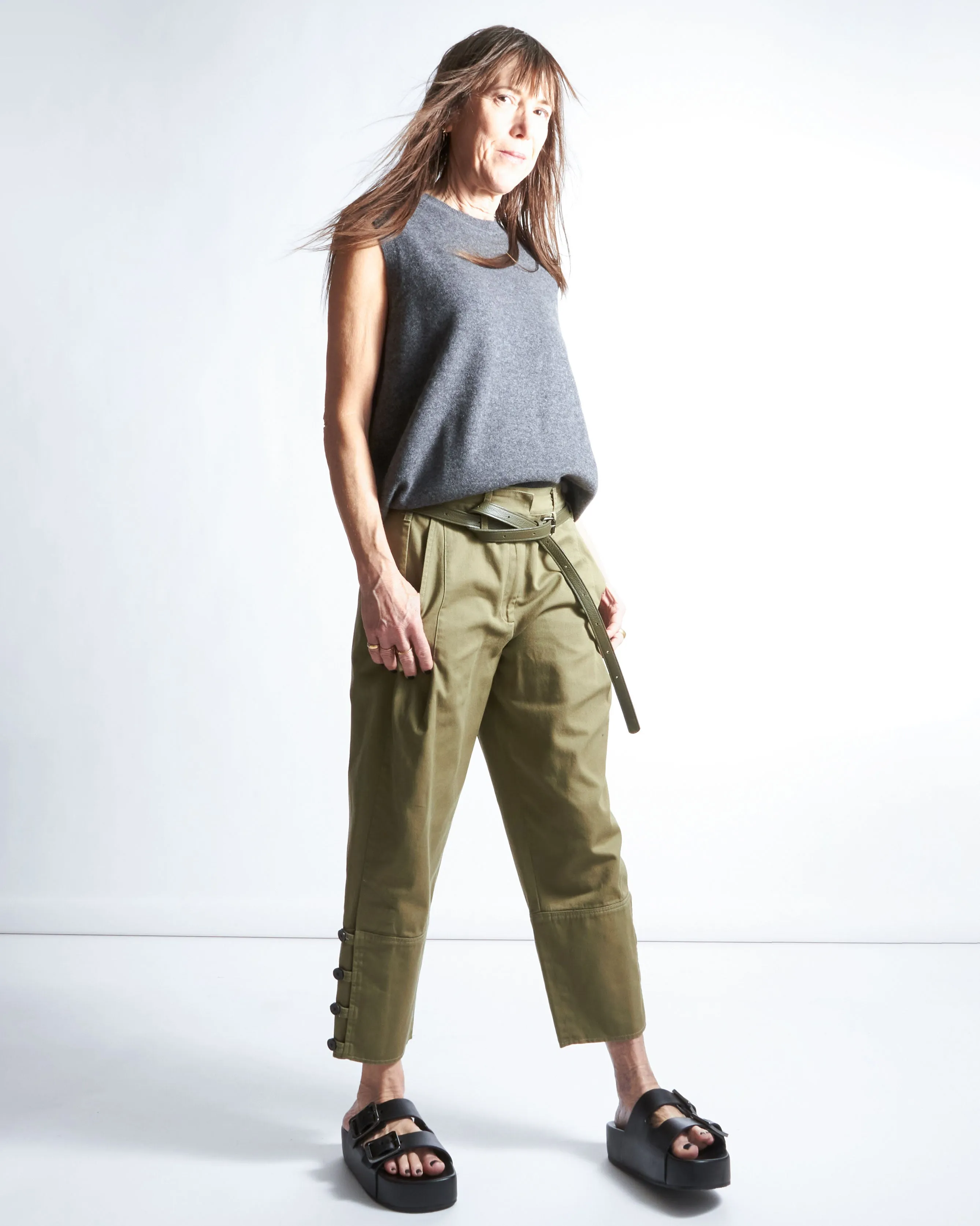 anishka pant