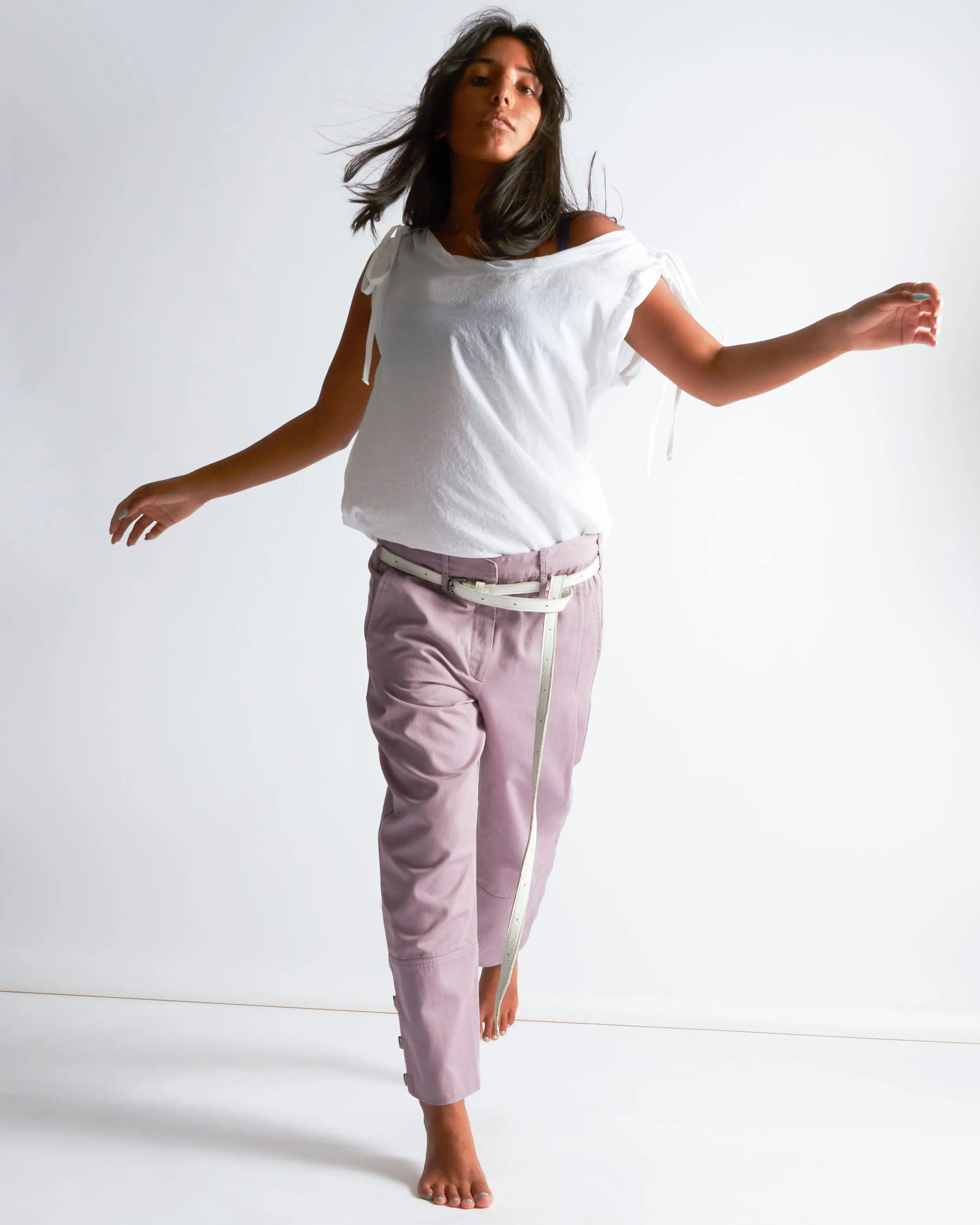 anishka pant