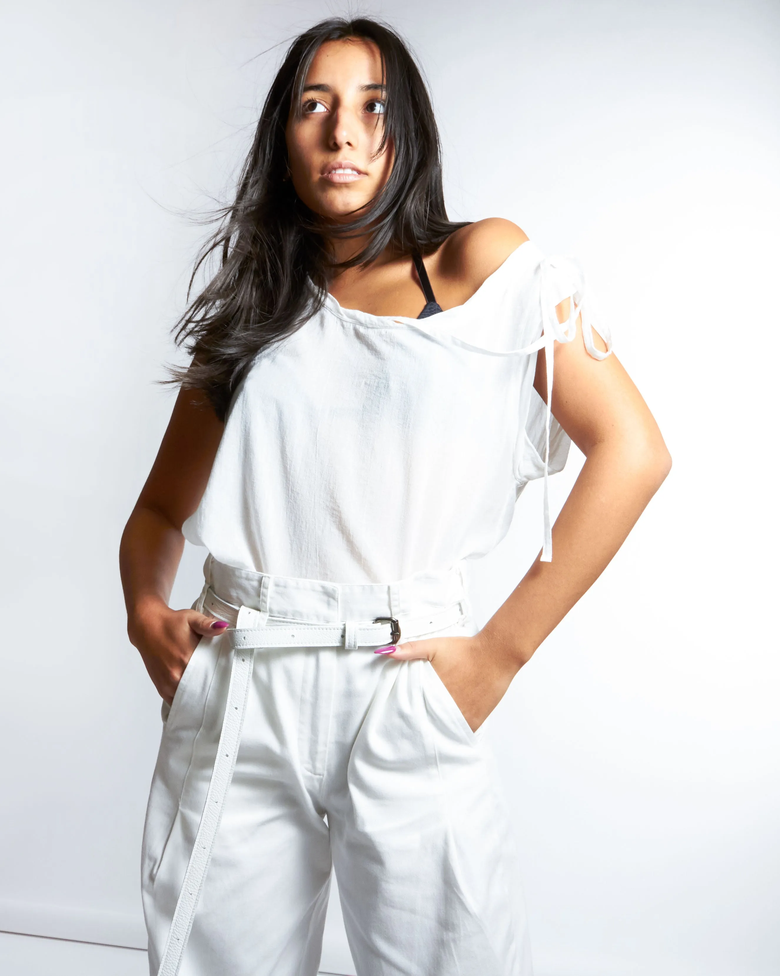 anishka pant