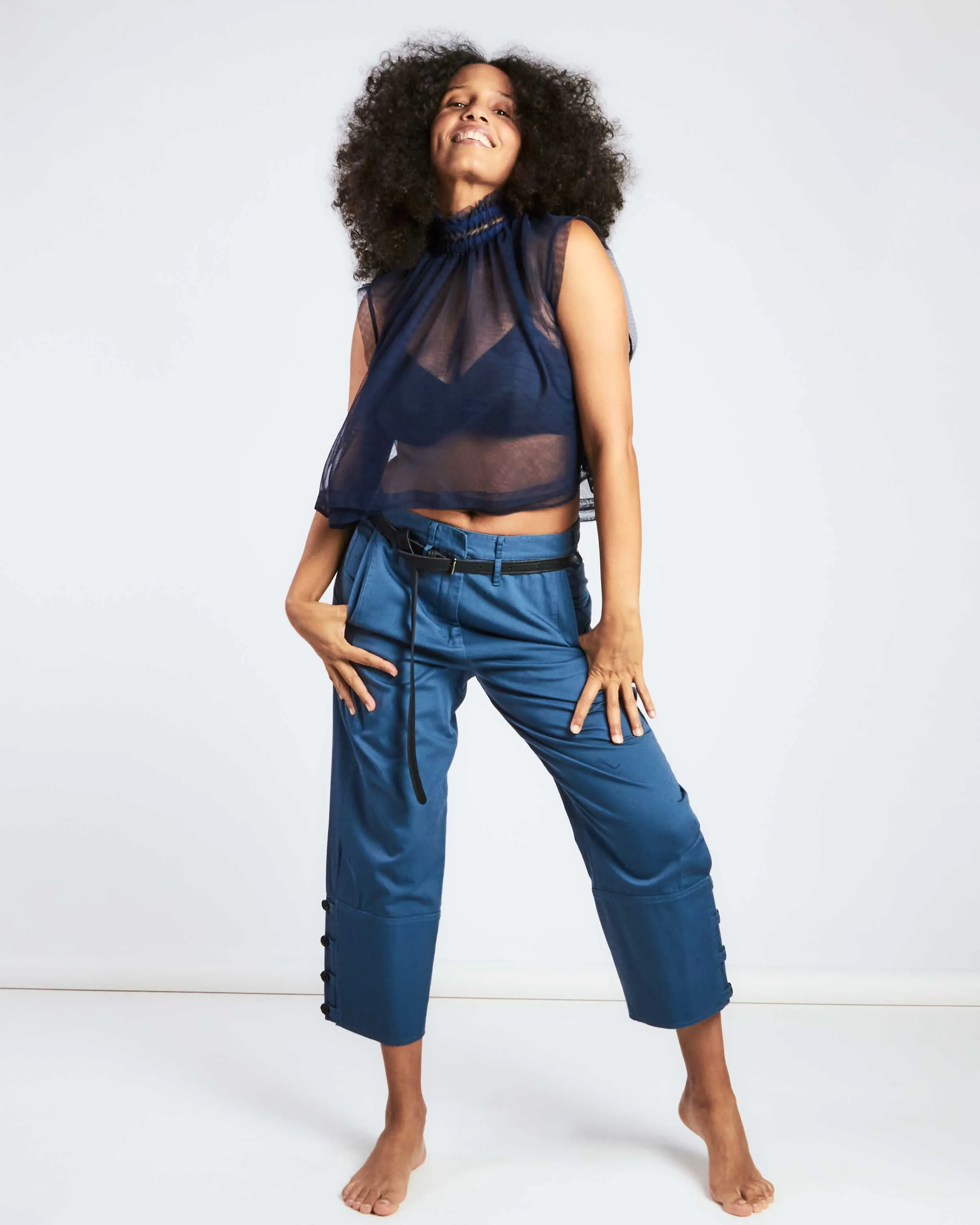 anishka pant