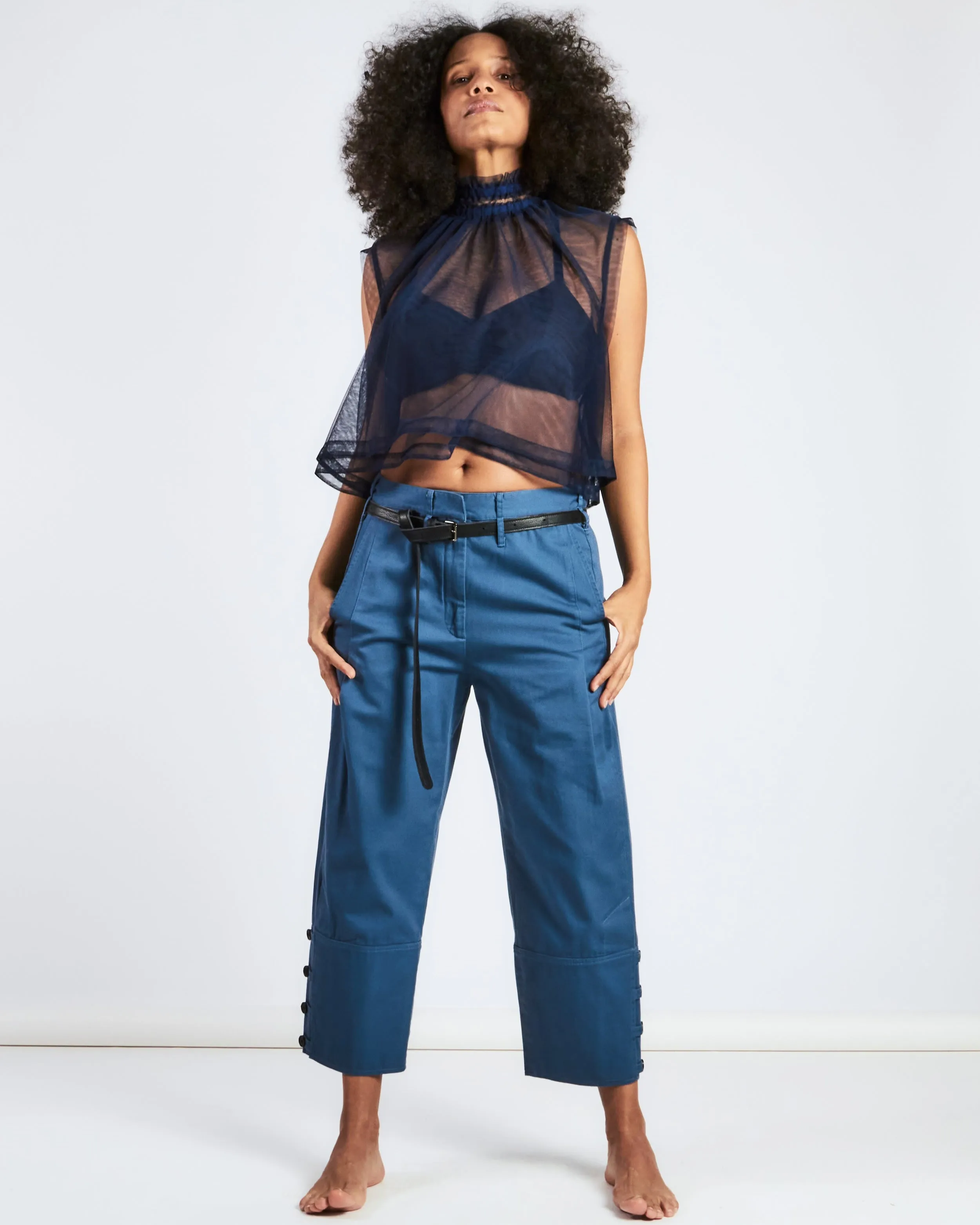 anishka pant