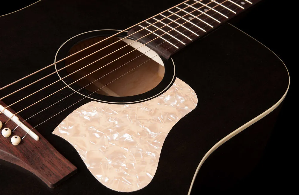 Art & Lutherie 045587 Americana Faded Black Acoustic Electric Guitar Made In Canada - SLIGHT FINISH FLAW