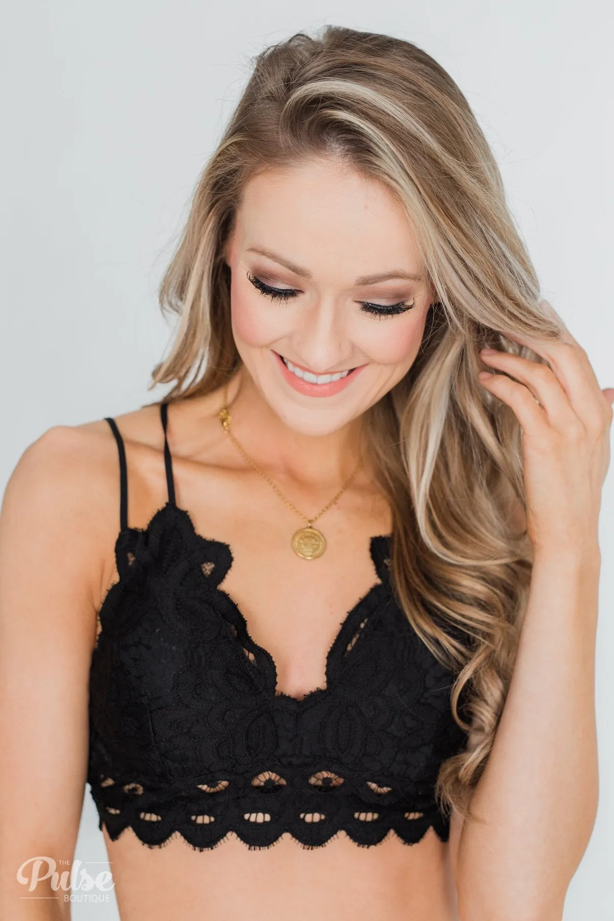 Beautiful Lace Bralette- Black