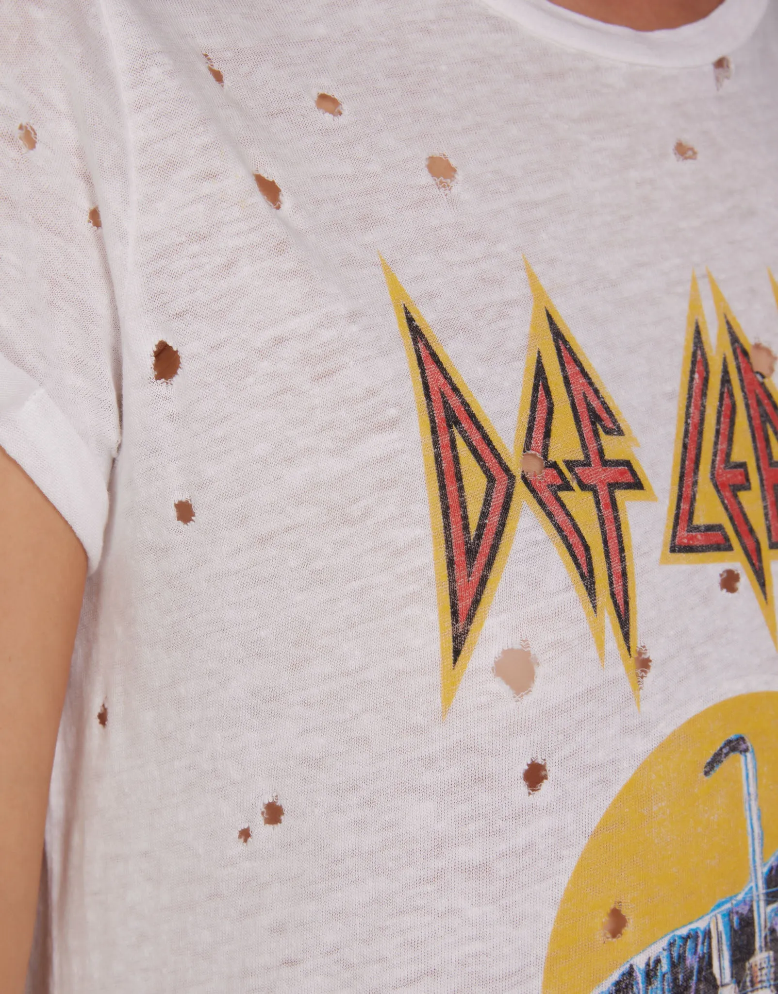 Bess Def Leppard Truck