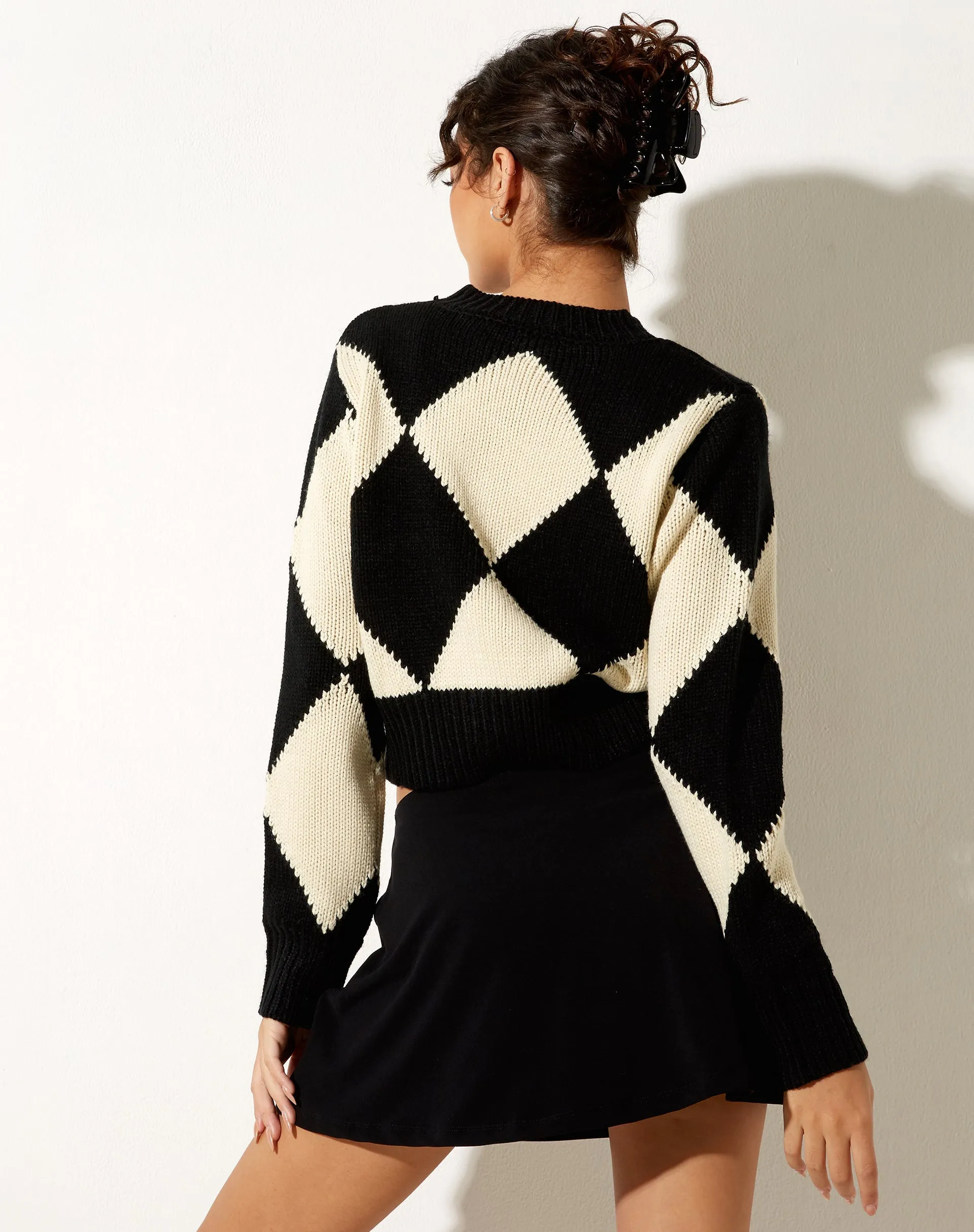 Binda Jumper in Harlequin Black and Off White