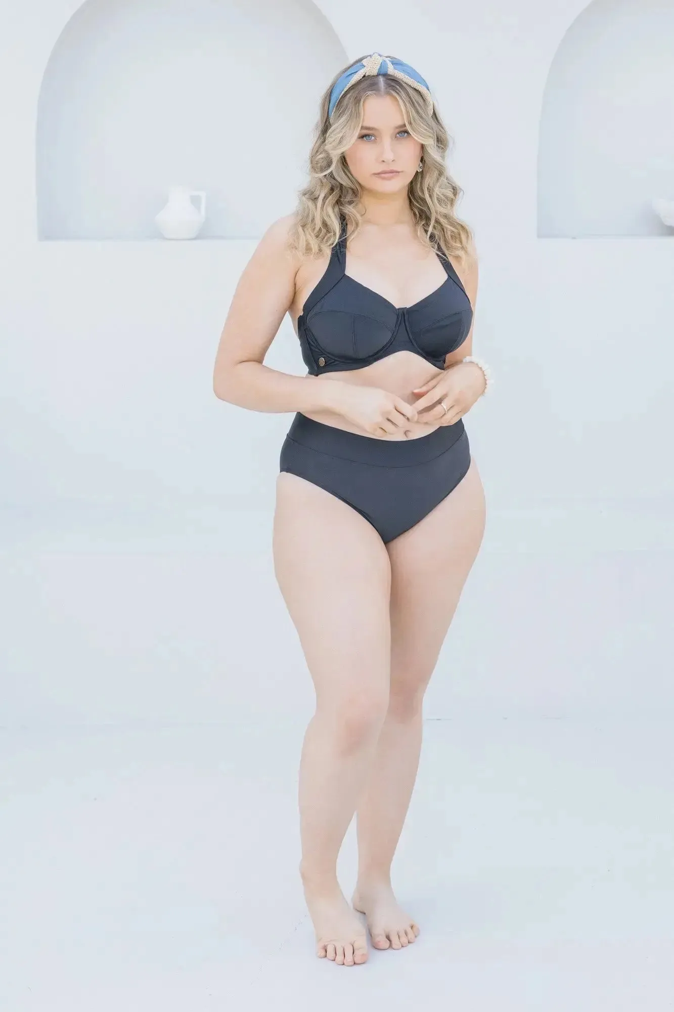Black Full Bottom