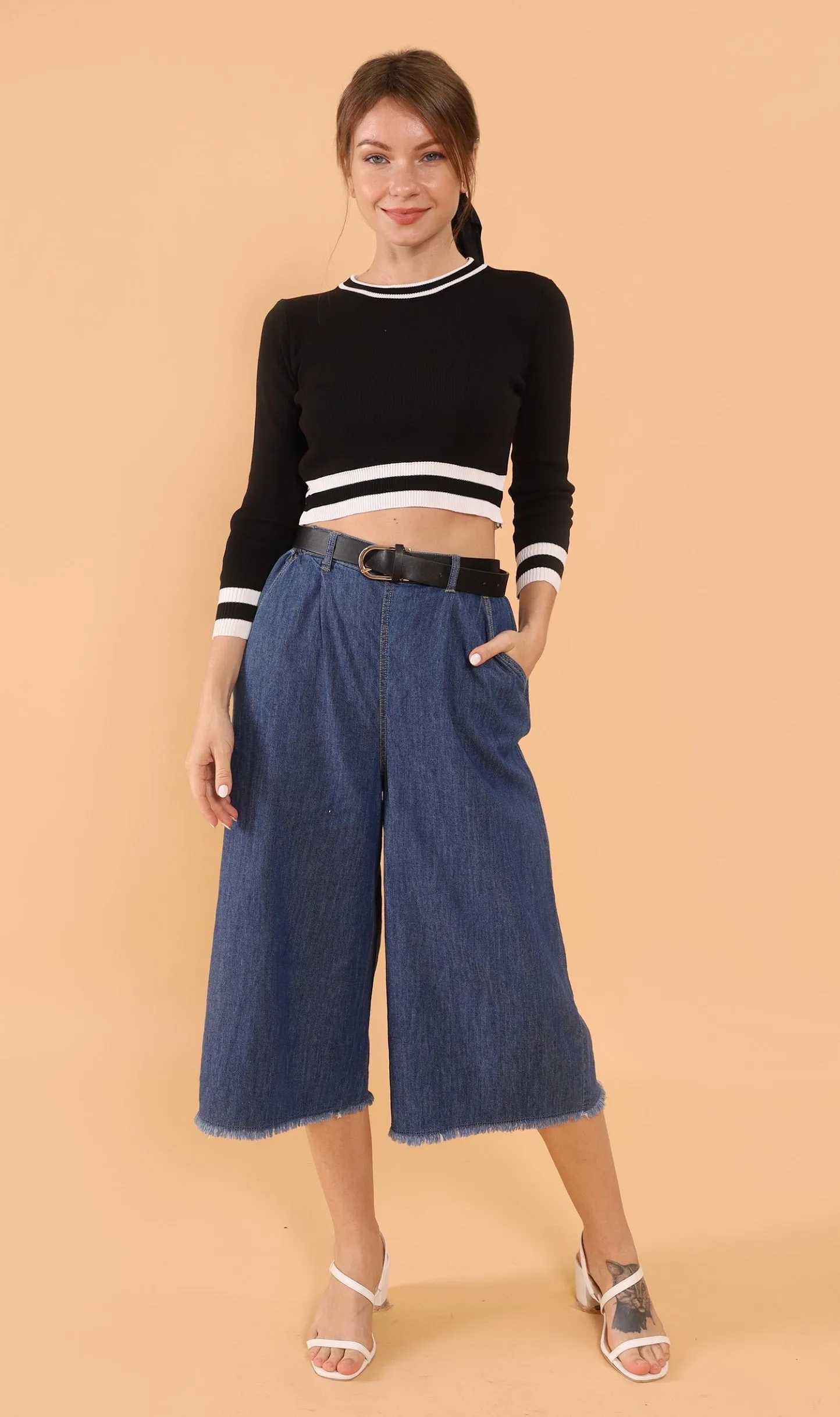 CAMILA Cropped Knit Sweater (Black)