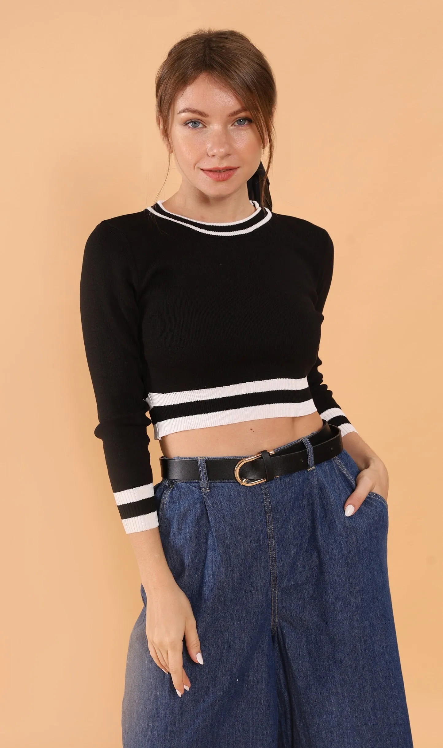 CAMILA Cropped Knit Sweater (Black)