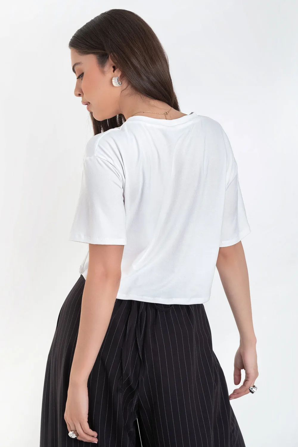 Camiseta cropped fluida de manga corta