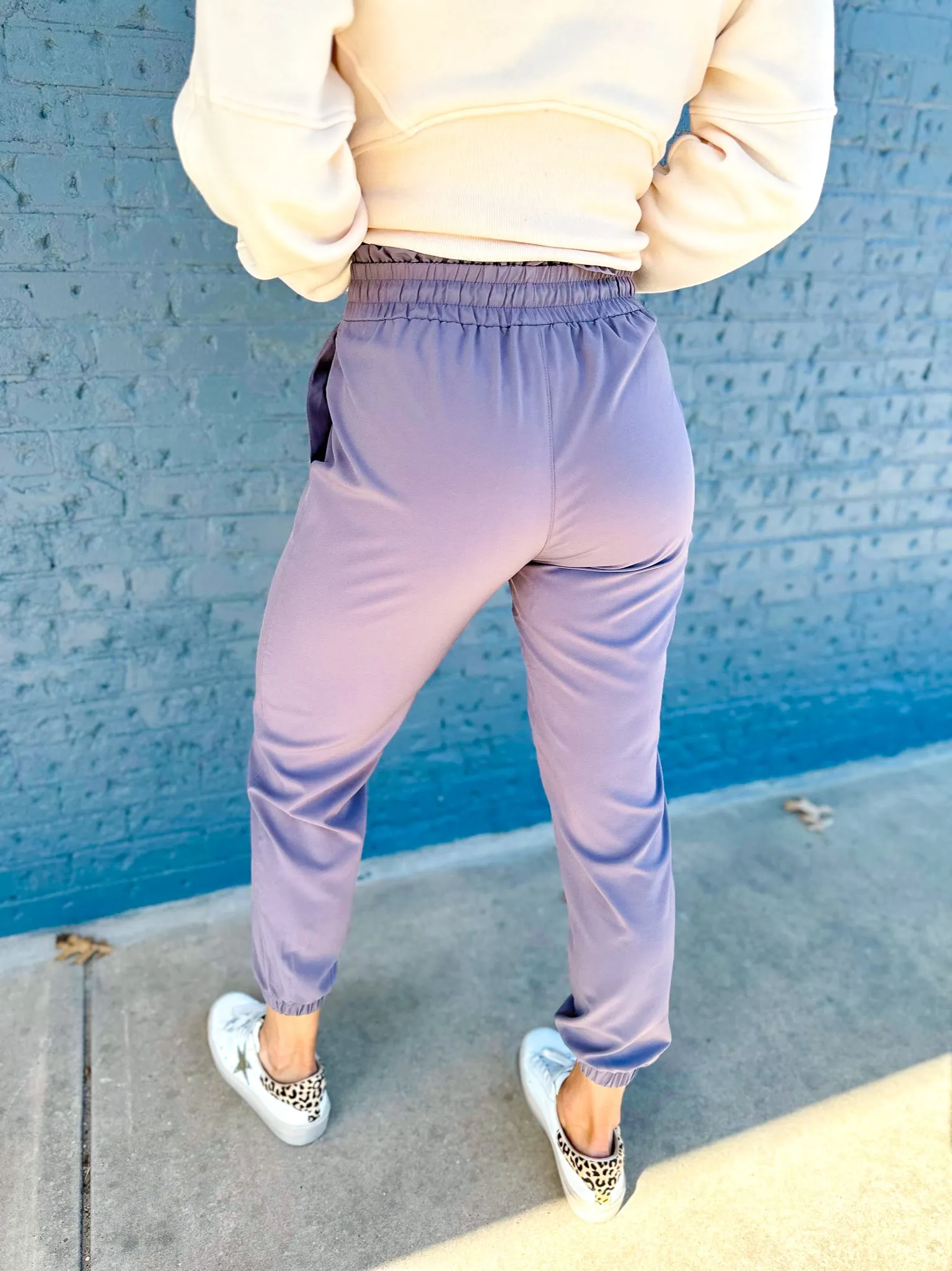 Cuffed Essential Highwaisted Joggers