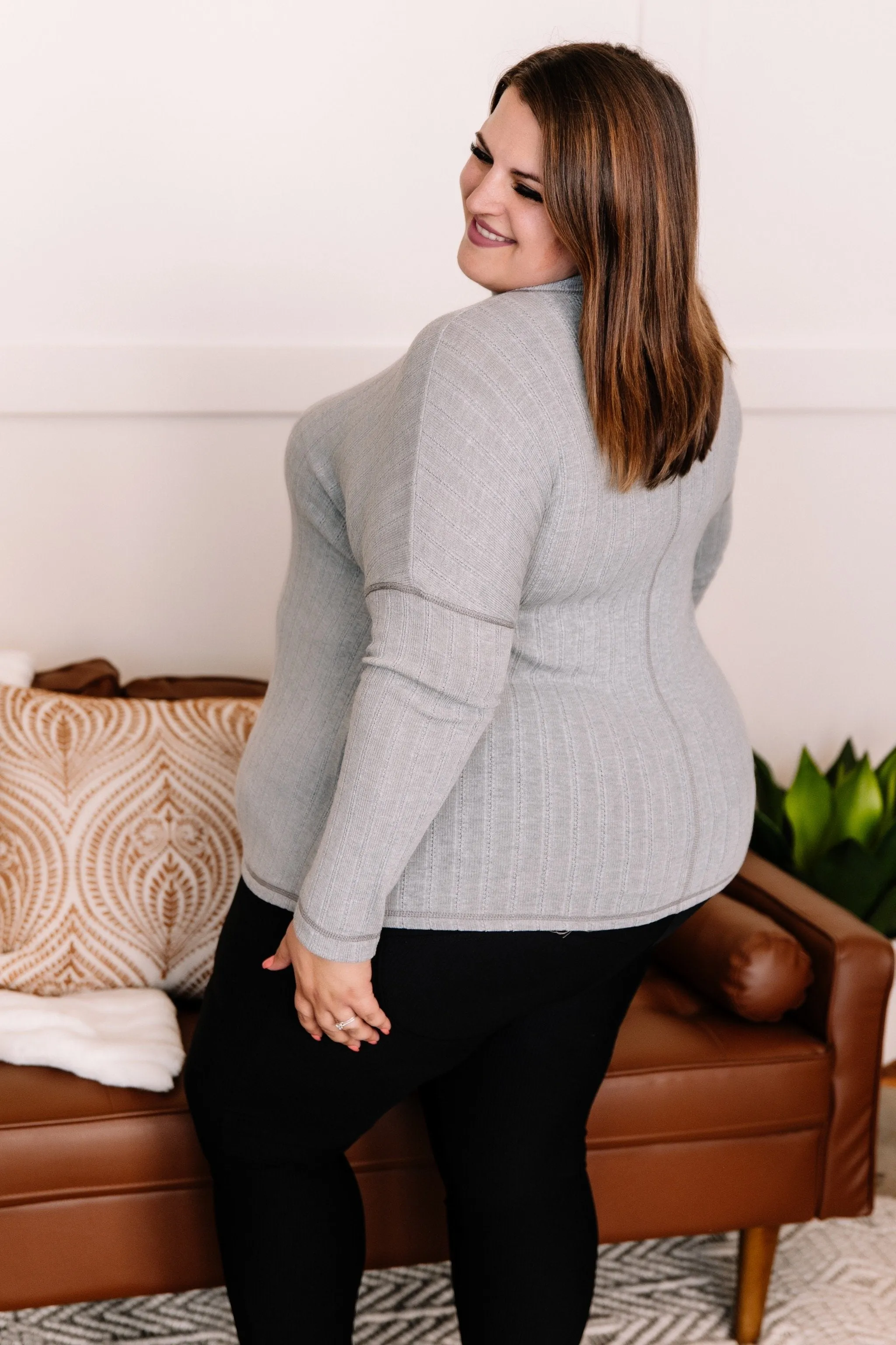 Face To Face Mock Neck Turtleneck In Granite