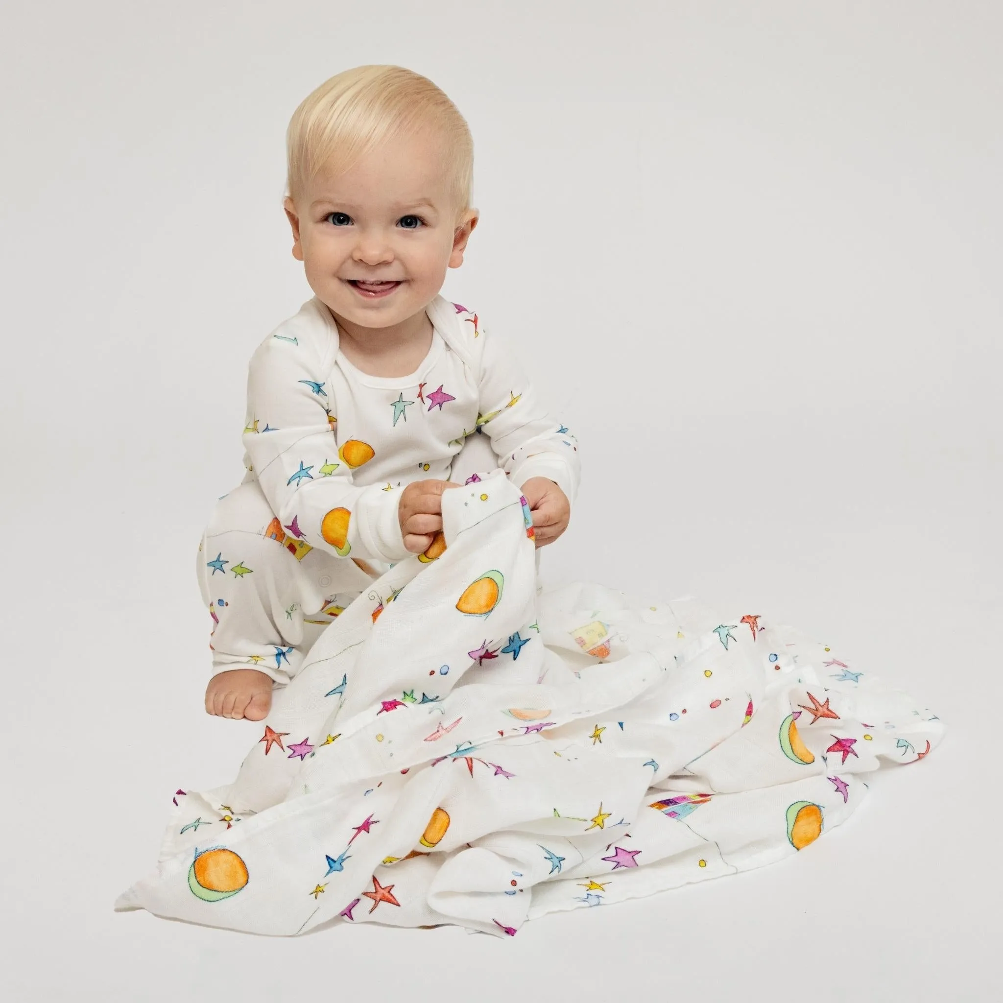 Flying Edna x From Babies with Love - Galaxy organic baby gift set
