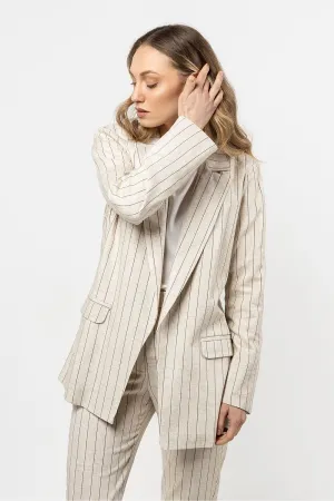 Jacket awama
