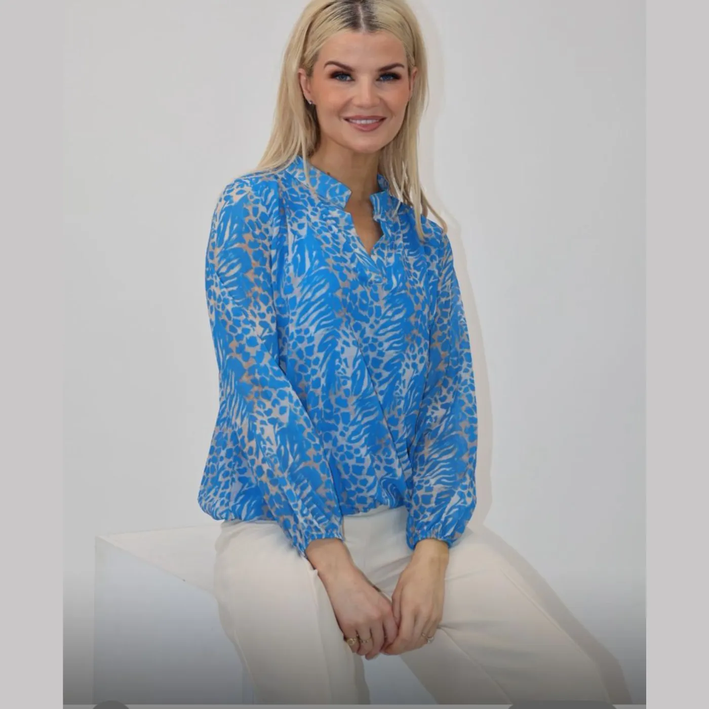 Kate & Pippa Band Top Blue Print