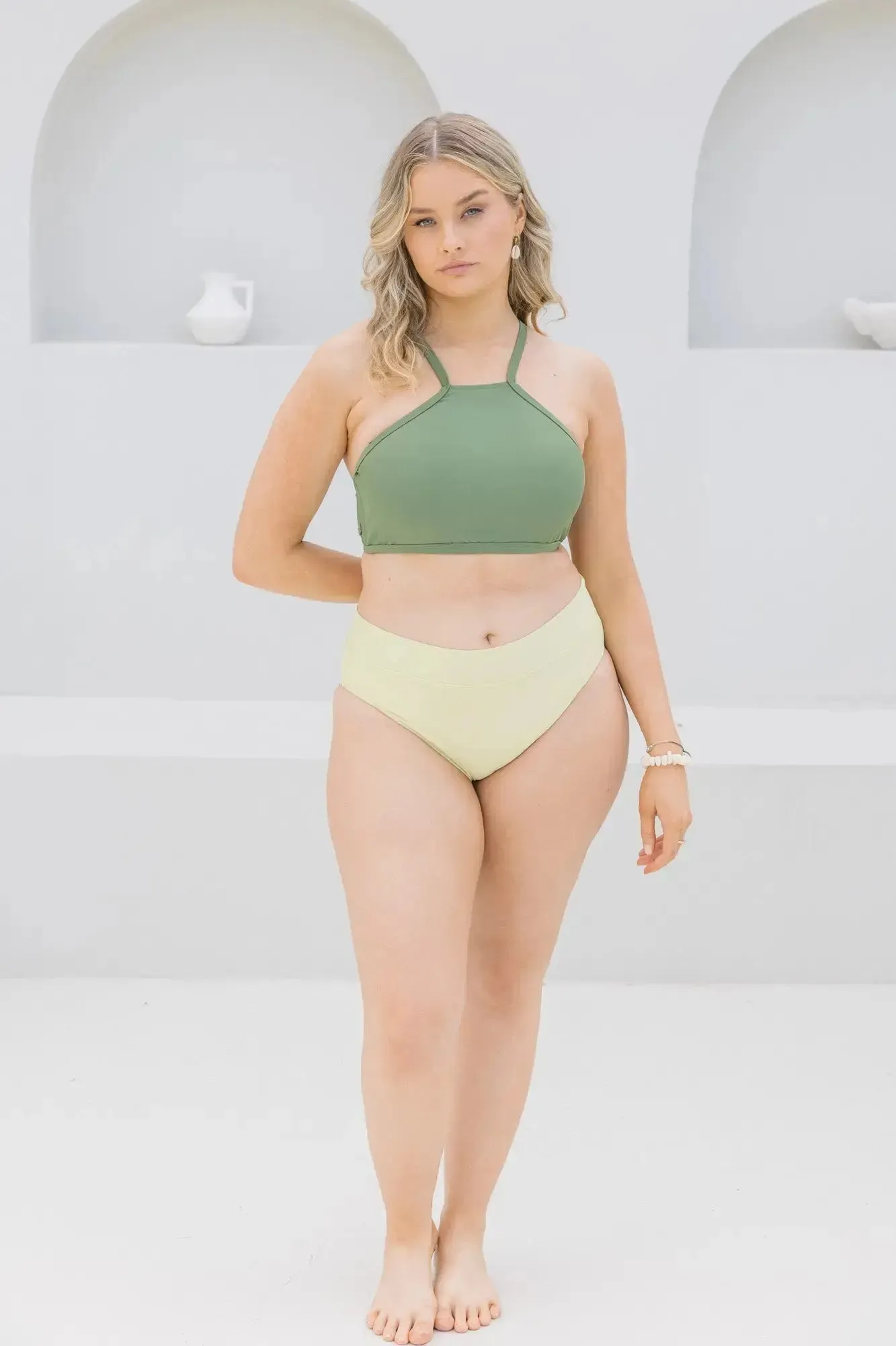Matcha Full Bottom