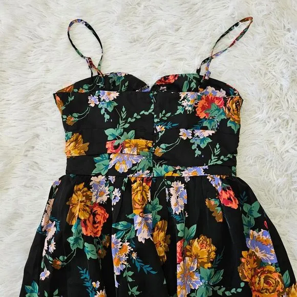 NWT AQUA Exclusive Floral Cutout Tiered Sleeveless‎ Boho Midi Dress Sz XS