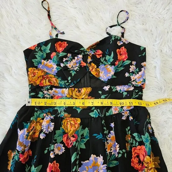 NWT AQUA Exclusive Floral Cutout Tiered Sleeveless‎ Boho Midi Dress Sz XS