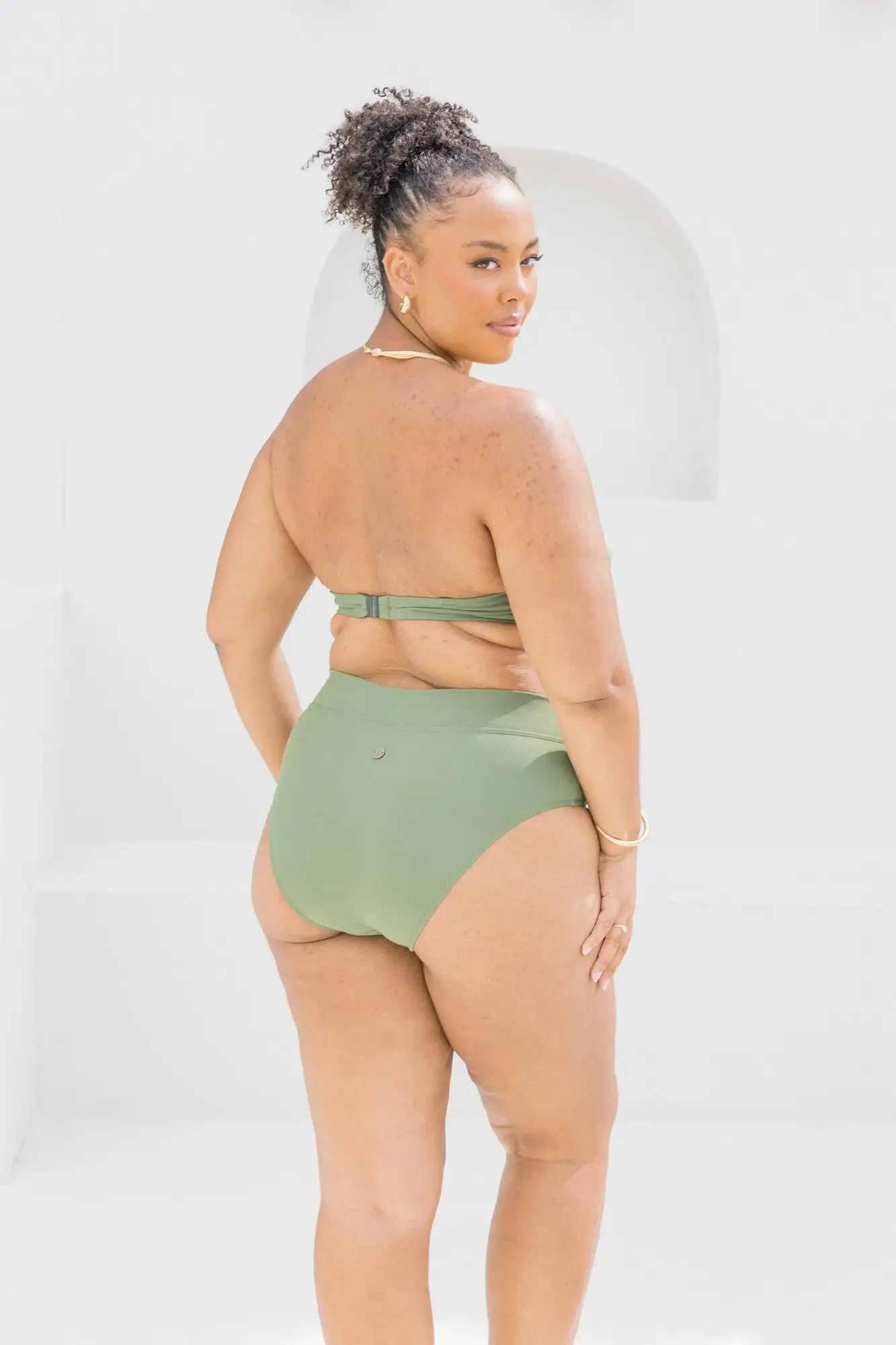 Olive Full Bottom