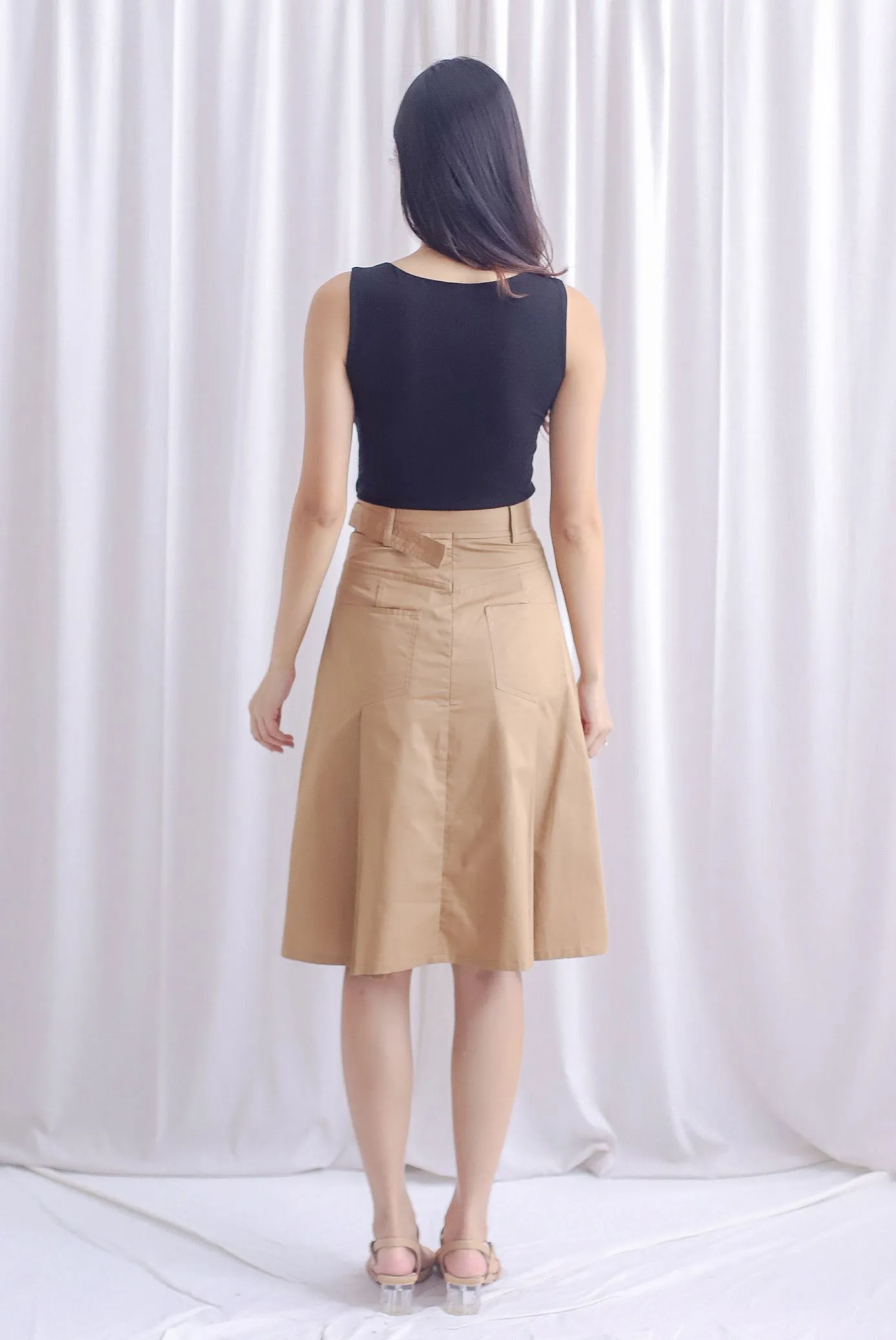 Ruperta Padded Cropped Square Neck Top In Black