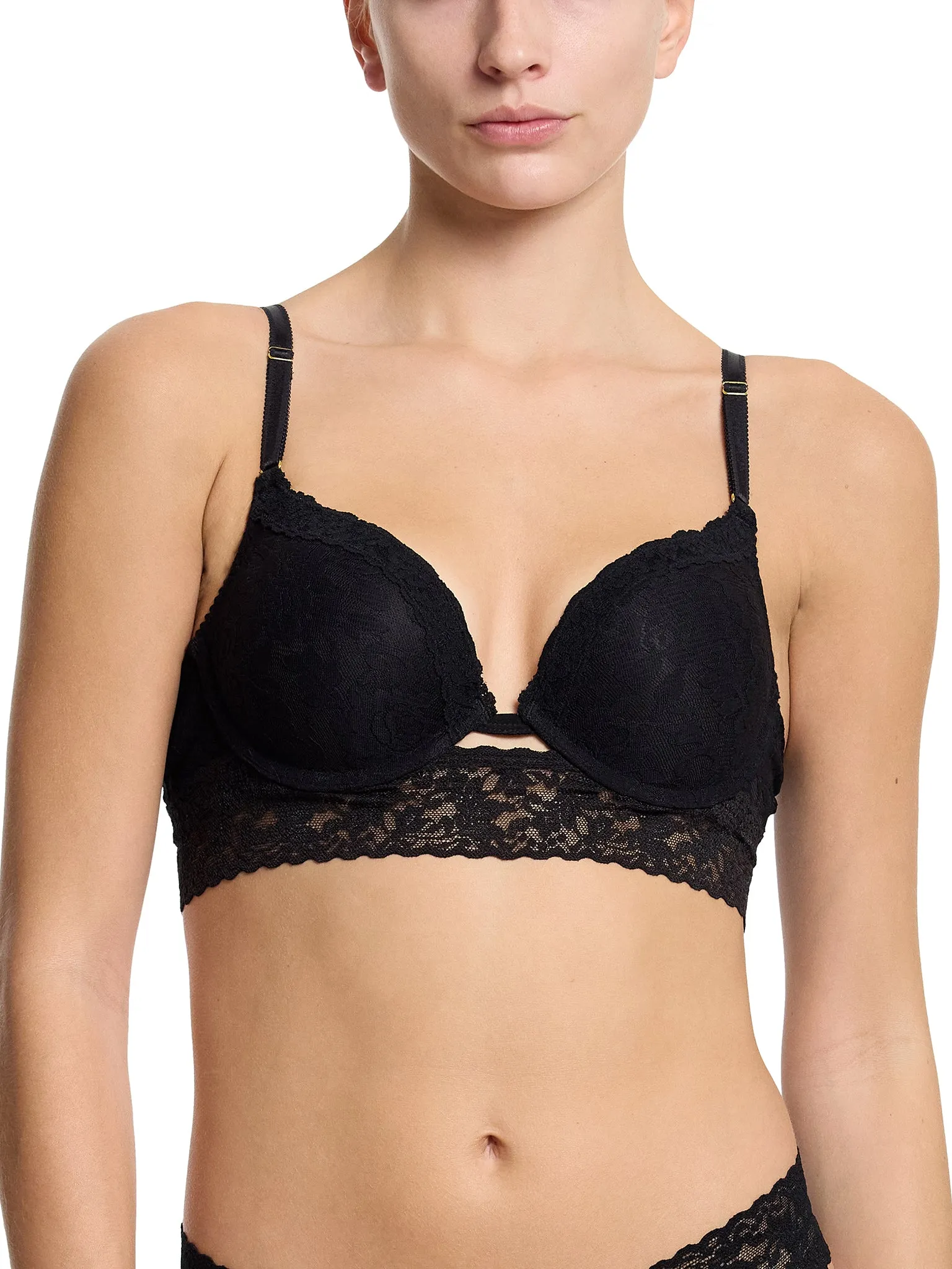 Signature Lace® Plunge Push-Up Bra Black