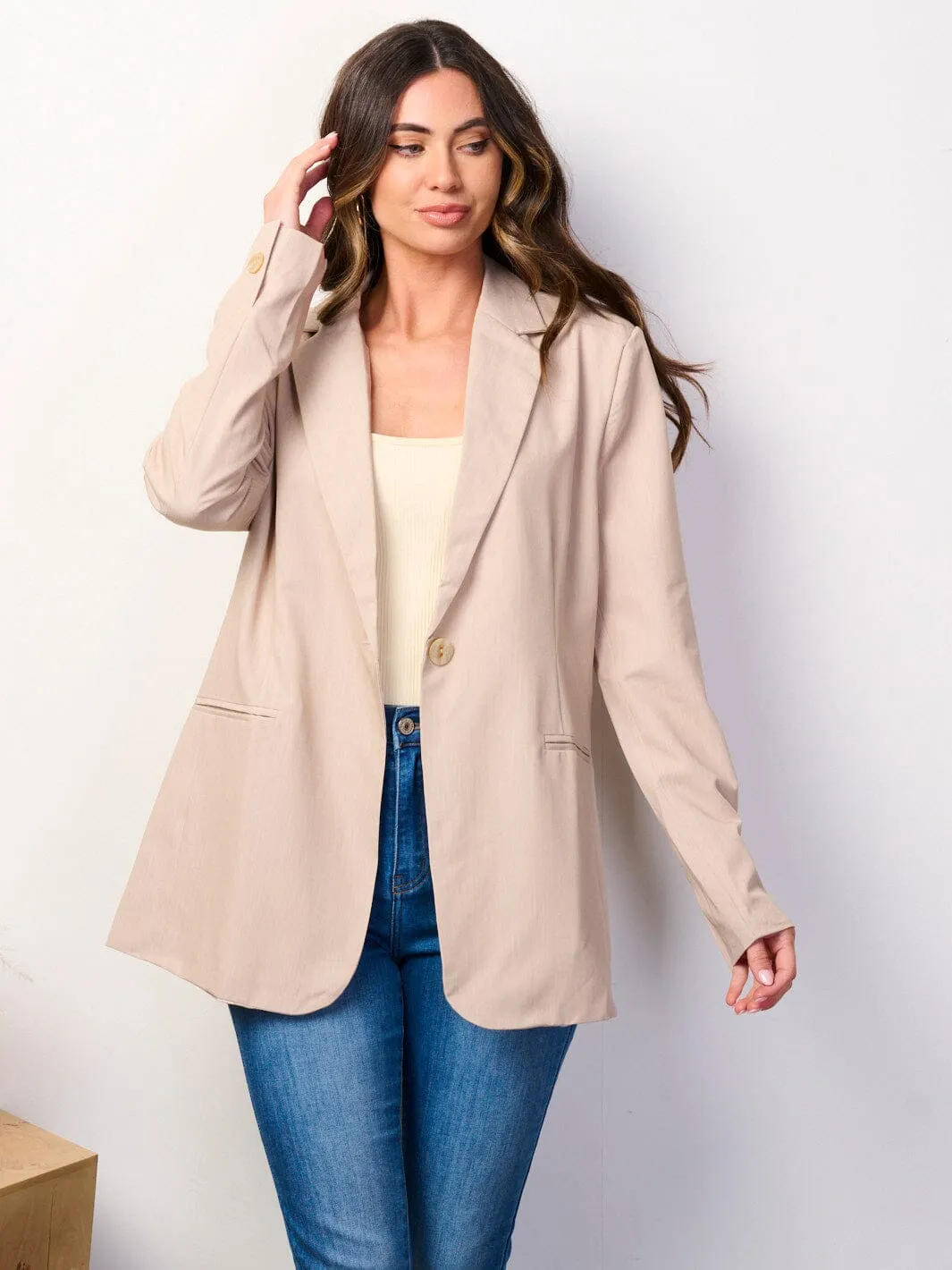 WOMEN'S LONG SLEEVE BUTTON CLOSURE BLAZER