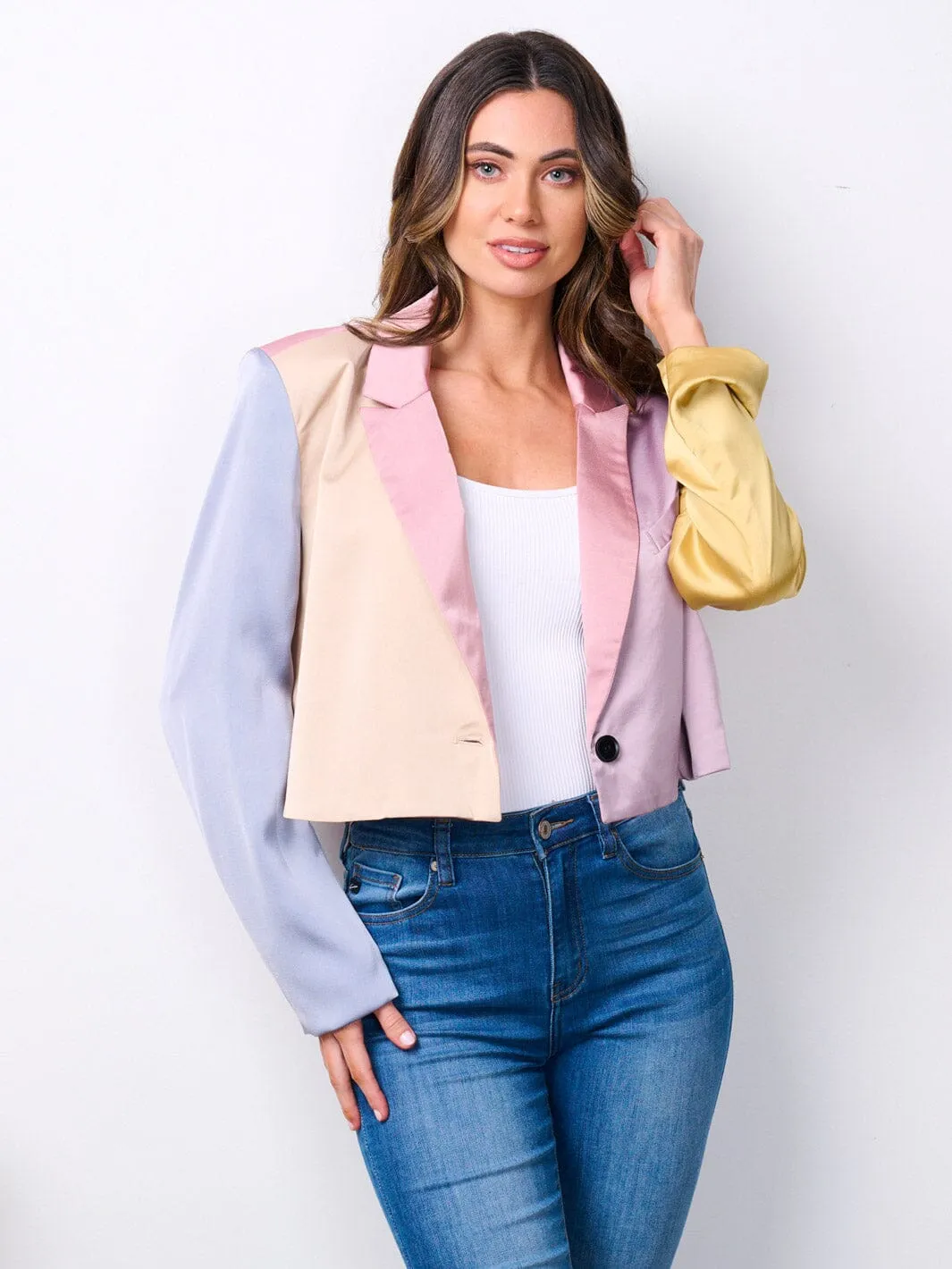 WOMEN'S LONG SLEEVE BUTTON CLOSURE COLORBLOCK BLAZER