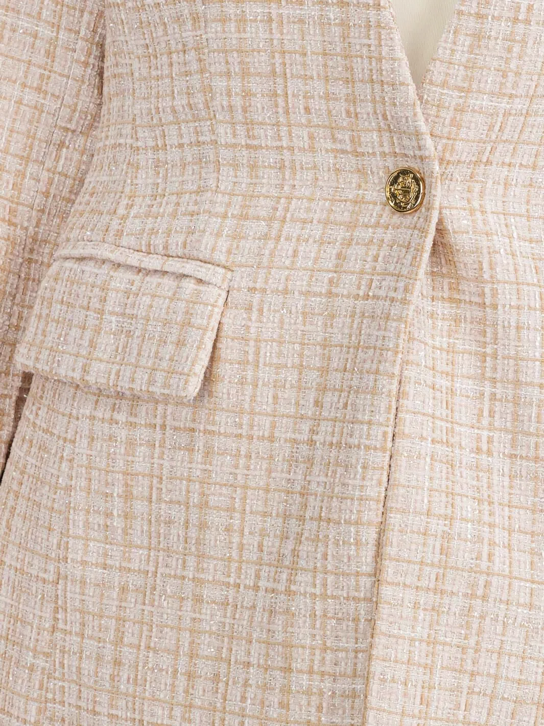 WOMEN'S LONG SLEEVE BUTTON CLOSURE FRONT POCKET BLAZER