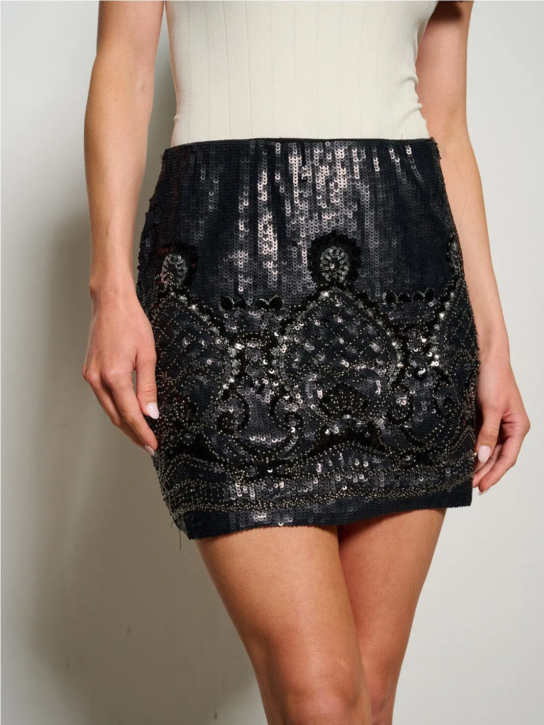 WOMEN'S ZIP UP SEQUINS MINI SKIRT