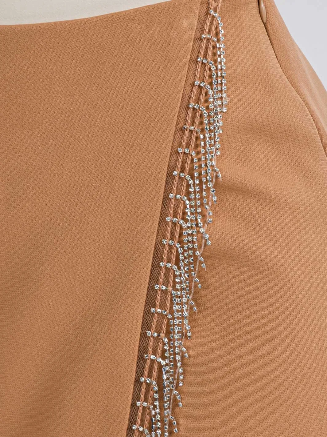 WOMEN'S ZIP UP STUD FRINGE DETAILED MINI SKORT