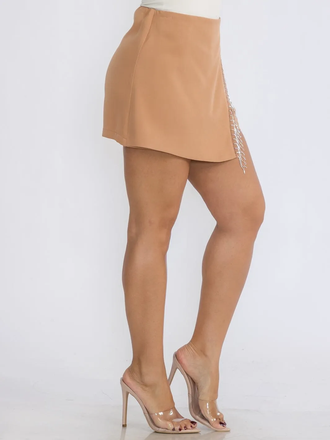 WOMEN'S ZIP UP STUD FRINGE DETAILED MINI SKORT