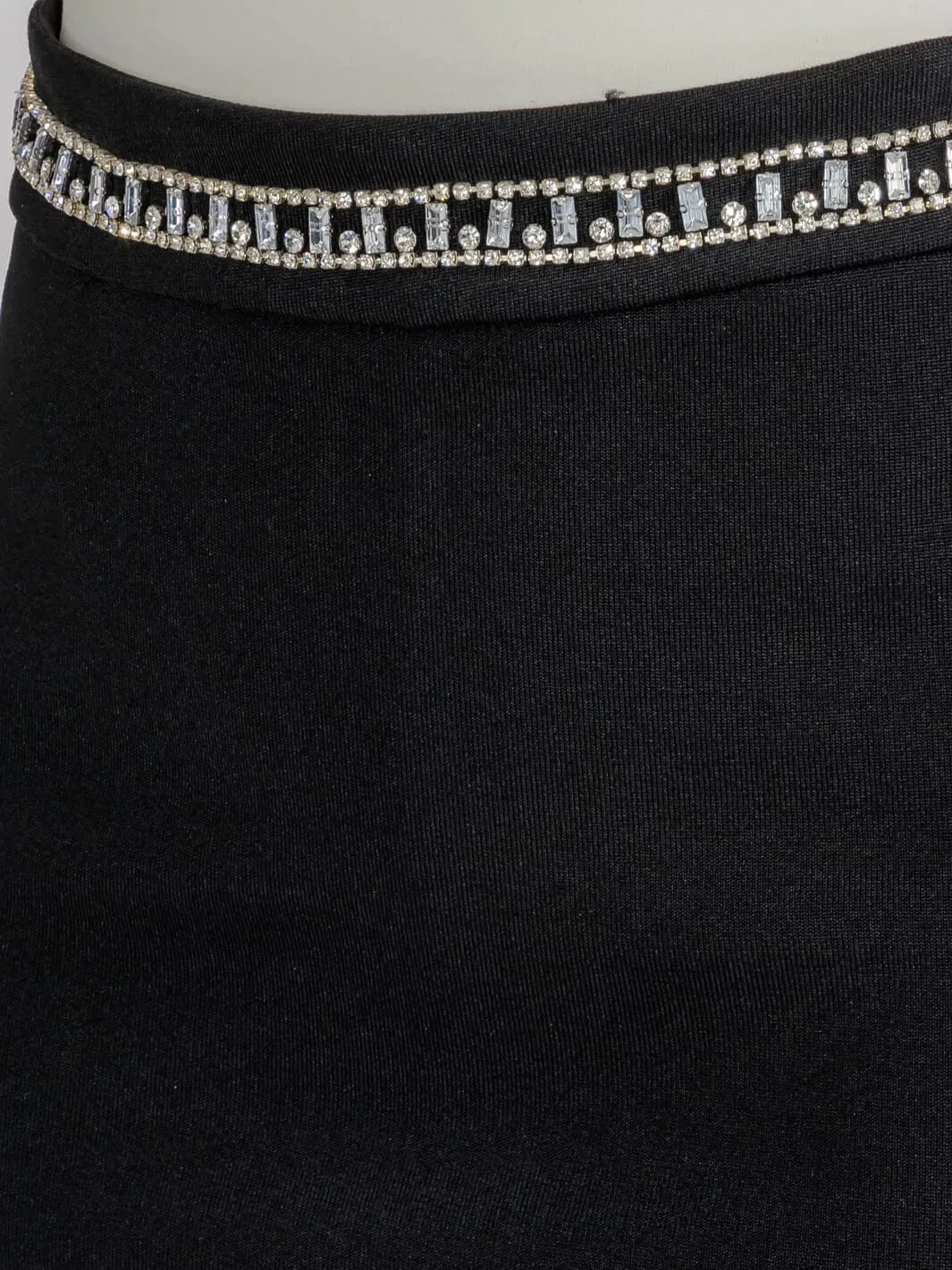 WOMEN'S ZIP UP STUDS TRIM DETAILED BANDAGE MINI SKIRT